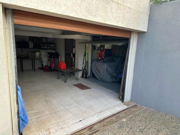 Casa en venta - 4 Dormitorios 3 Baños - Cochera - 350Mts2 - Costa Esmeralda