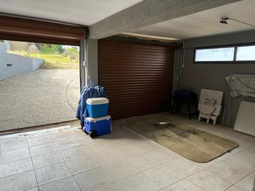 Casa en venta - 4 Dormitorios 3 Baños - Cochera - 350Mts2 - Costa Esmeralda