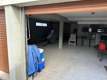 Casa en venta - 4 Dormitorios 3 Baños - Cochera - 350Mts2 - Costa Esmeralda
