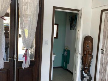 Casa en venta - 4 Dormitorios 3 Baños - Cochera - 350Mts2 - Costa Esmeralda