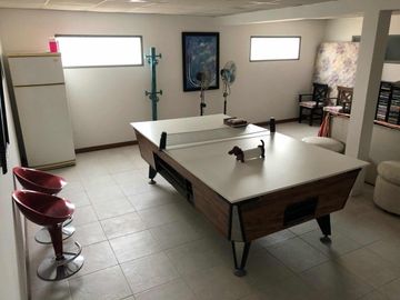 Casa en venta - 4 Dormitorios 3 Baños - Cochera - 350Mts2 - Costa Esmeralda