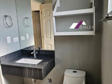 VENTA Casa en Fracc. ESPACIO CUMBRES en MONTERREY | 3 Niveles, 4 Recámaras EN ESQUINA