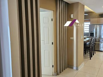 VENTA Casa en Fracc. ESPACIO CUMBRES en MONTERREY | 3 Niveles, 4 Recámaras EN ESQUINA