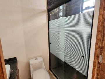 Casa en Venta Vistas Altozano con 4 Recámaras una planta baja