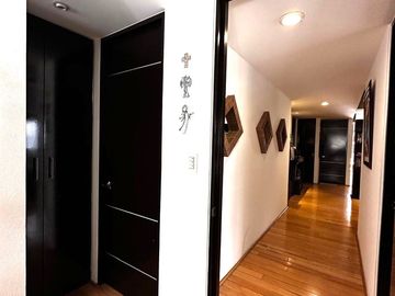 Departamento en venta en colonia Nápoles, con balcón.