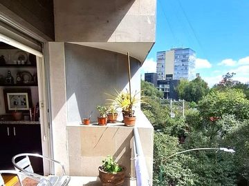 Departamento en venta en colonia Nápoles, con balcón.