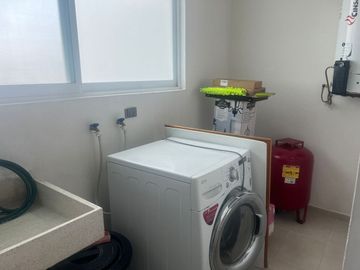 CASA EN VENTA EN CONDOMINIO Q CAMPESTRE AL NORPONIENTE DE AGS.