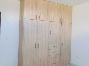 CASA NUEVA DE UNA PLANTA EN VENTA EN VILLAS DE LA CANTERA.