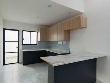 CASA NUEVA DE UNA PLANTA EN VENTA EN VILLAS DE LA CANTERA.