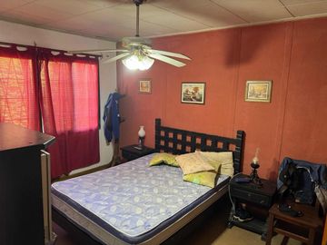 Casa en venta - 2 Dormitorios 2 Baños - Cochera - 1.600 - La Lonja