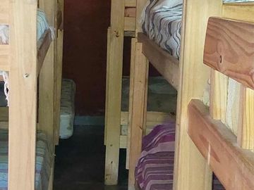 Casa en venta - 2 Dormitorios 2 Baños - Cochera - 1.600 - La Lonja