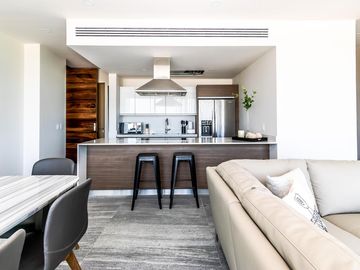 Departamento en Venta y en Renta en Puerto Cancún, Riva.