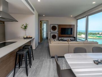 Departamento en Venta y en Renta en Puerto Cancún, Riva.