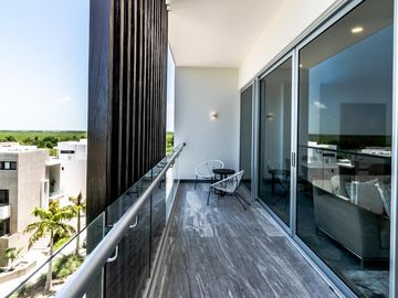 Departamento en Venta y en Renta en Puerto Cancún, Riva.