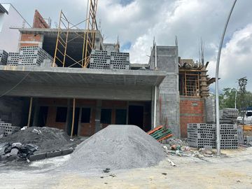 CASA EN VENTA EN CARRETERA NACIONA, SIERRA ALTA, MONTERREY, NL