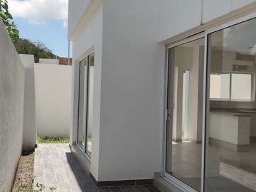 Casa - El Encino Residencial
