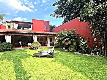 VENTA CASA HERMOSA EN CUERNAVACA MORELOS