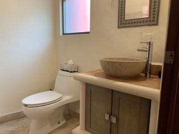 VENTA CASA HERMOSA EN CUERNAVACA MORELOS