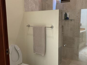 VENTA CASA HERMOSA EN CUERNAVACA MORELOS
