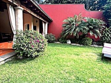 VENTA CASA HERMOSA EN CUERNAVACA MORELOS