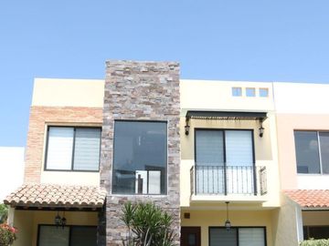 BRISAS DEL MAR