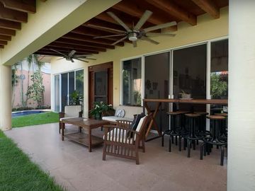 Casa en Fraccionamiento Lomas de Cuernavaca