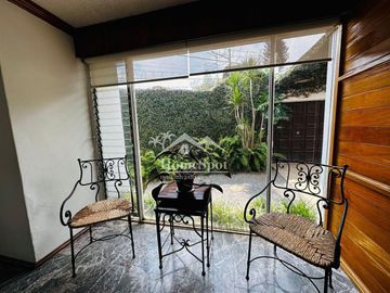 CASA EN LOMAS DE LA SELVA