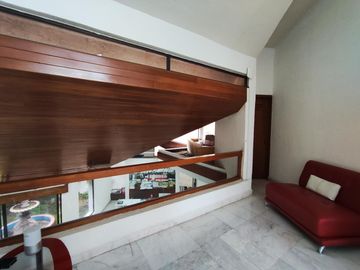CASA EN REFORMA