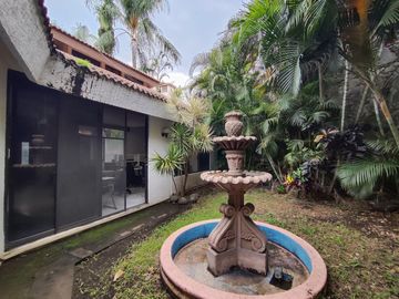 CASA EN REFORMA