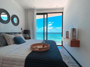 Penthouse de Dos Habitaciones Frente al Mar en Playa del Carmen