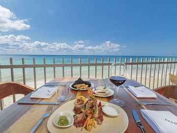 Penthouse de Dos Habitaciones Frente al Mar en Playa del Carmen