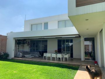 CASA RESIDENCIAL EN VENTA EN MORILLOTLA
