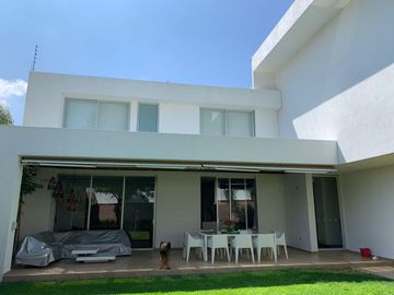 CASA RESIDENCIAL EN VENTA EN MORILLOTLA
