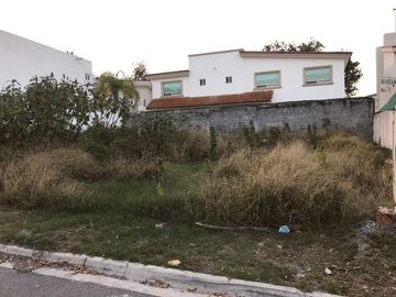 CASA EN PROYECTO SIERRA ALTA CARRETERA NACIONAL MONTERREY N L