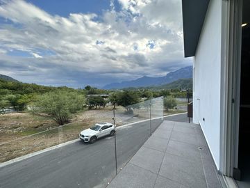 Casa en Venta en Laderas Caranday