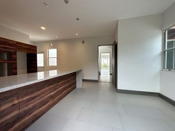 Casa en Venta en Laderas Caranday