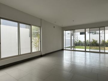 Casa en Venta en Laderas Caranday