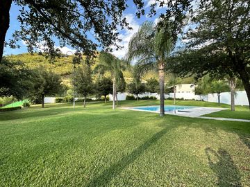 Casa en Venta en Laderas Caranday