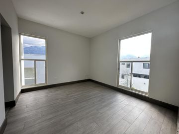 Casa en Venta en Laderas Caranday