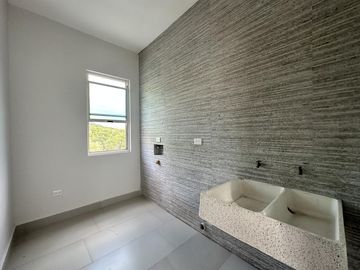 Casa en Venta en Laderas Caranday