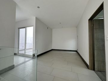 Casa en Venta en Laderas Caranday
