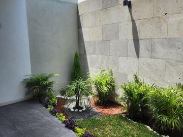 Casa en Venta en Vistas Altozano con Sótano salón usos múltiples