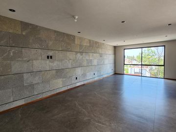 Casa en Venta en Vistas Altozano con Sótano salón usos múltiples