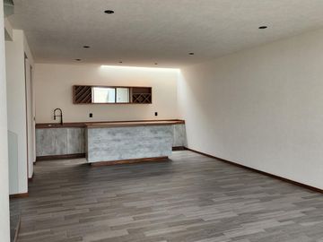 Casa en Venta en Vistas Altozano con Sótano salón usos múltiples