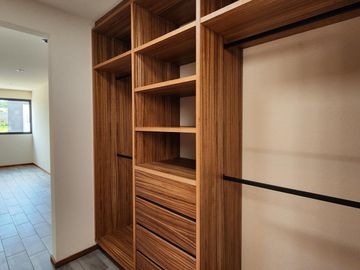 Casa en Venta en Vistas Altozano con Sótano salón usos múltiples