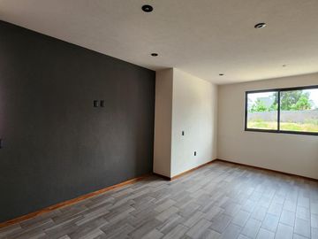 Casa en Venta en Vistas Altozano con Sótano salón usos múltiples