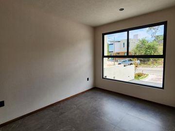 Casa en Venta en Vistas Altozano con Sótano salón usos múltiples