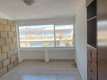 CASA EN VENTA CANDILES
