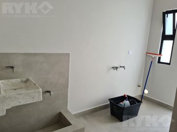 Casa - Fraccionamiento Altares Residencial