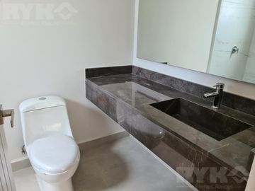 Casa - Fraccionamiento Altares Residencial